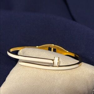 18K gold plated vintage cream gold-tone Nail fashion bracelet